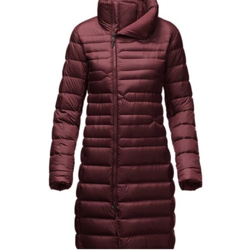 WINTER SALE!! THE NORTH FACE | Deep Garnet Red Far Northern Parka Size Small